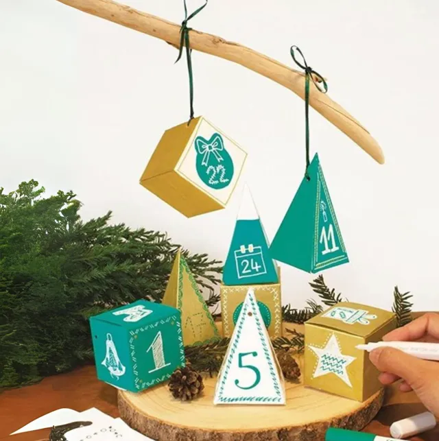 kit-calendrier-de-l-avent-turquoise-et-or-24-bo-tes-remplir image 1