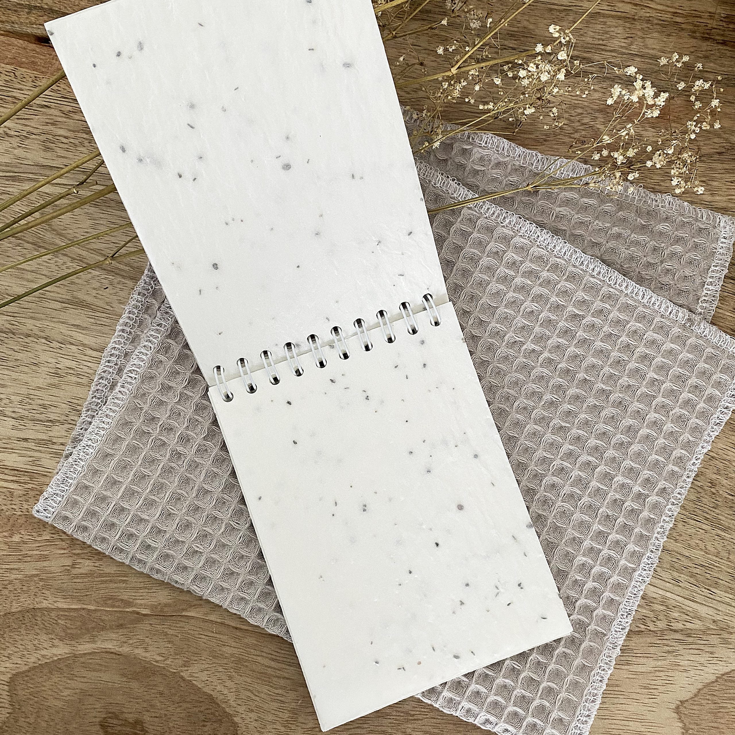 carnet-ensemenc-planter-abeille-40-pages-9x12cm image 2