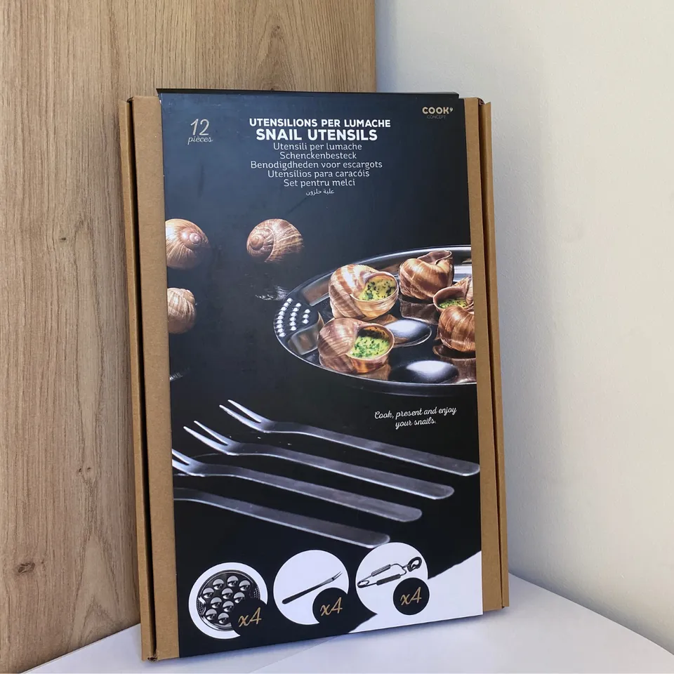 coffret-escargots-12-pi-ces-4-assiettes-pinces-fourchettes image 1