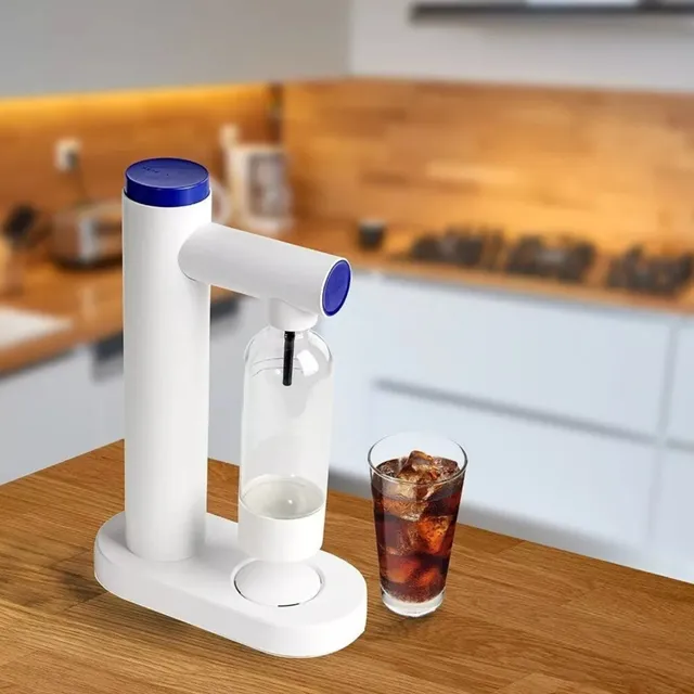 yoko-design-machine-sodas-machine-gaz-ifier-bouteille-pet-sans-bpa image 1