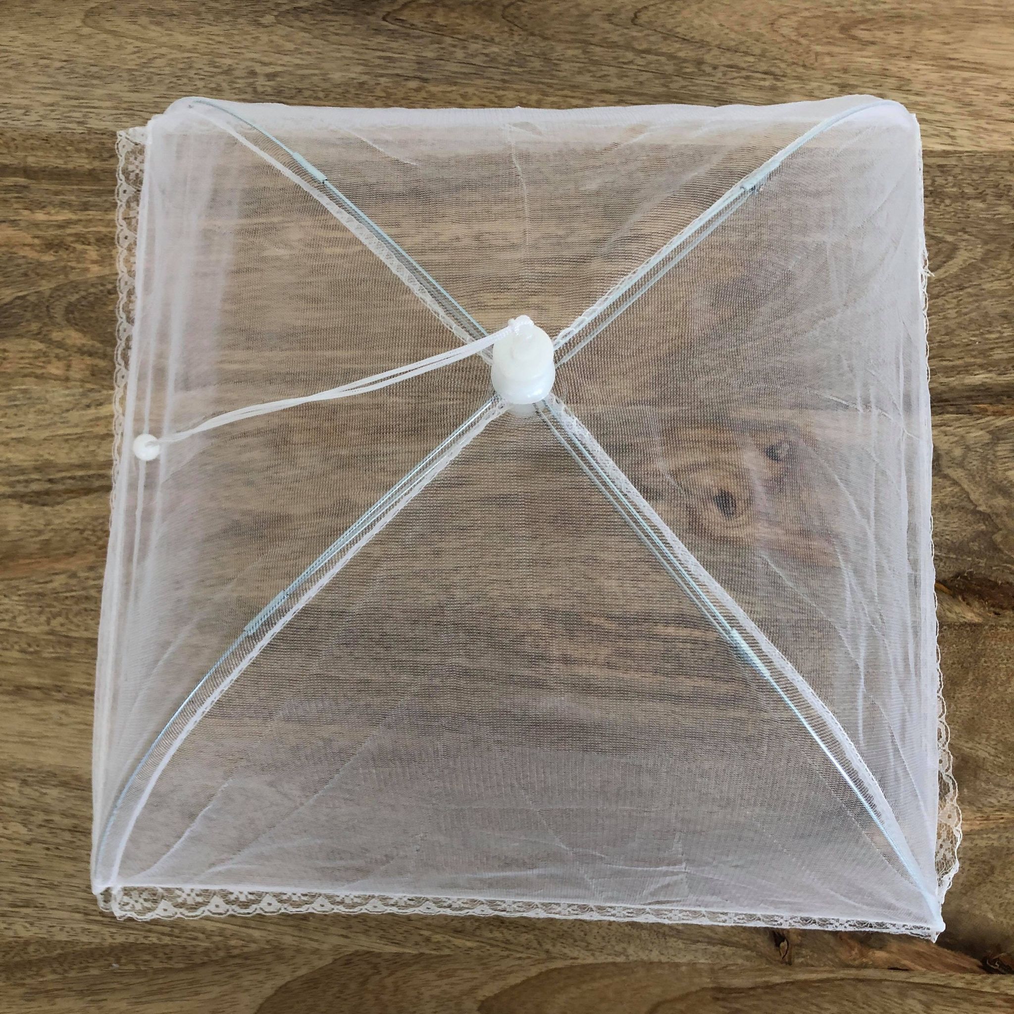 cloche-protection-aliments-polyamide-pliable-35-cm image 2