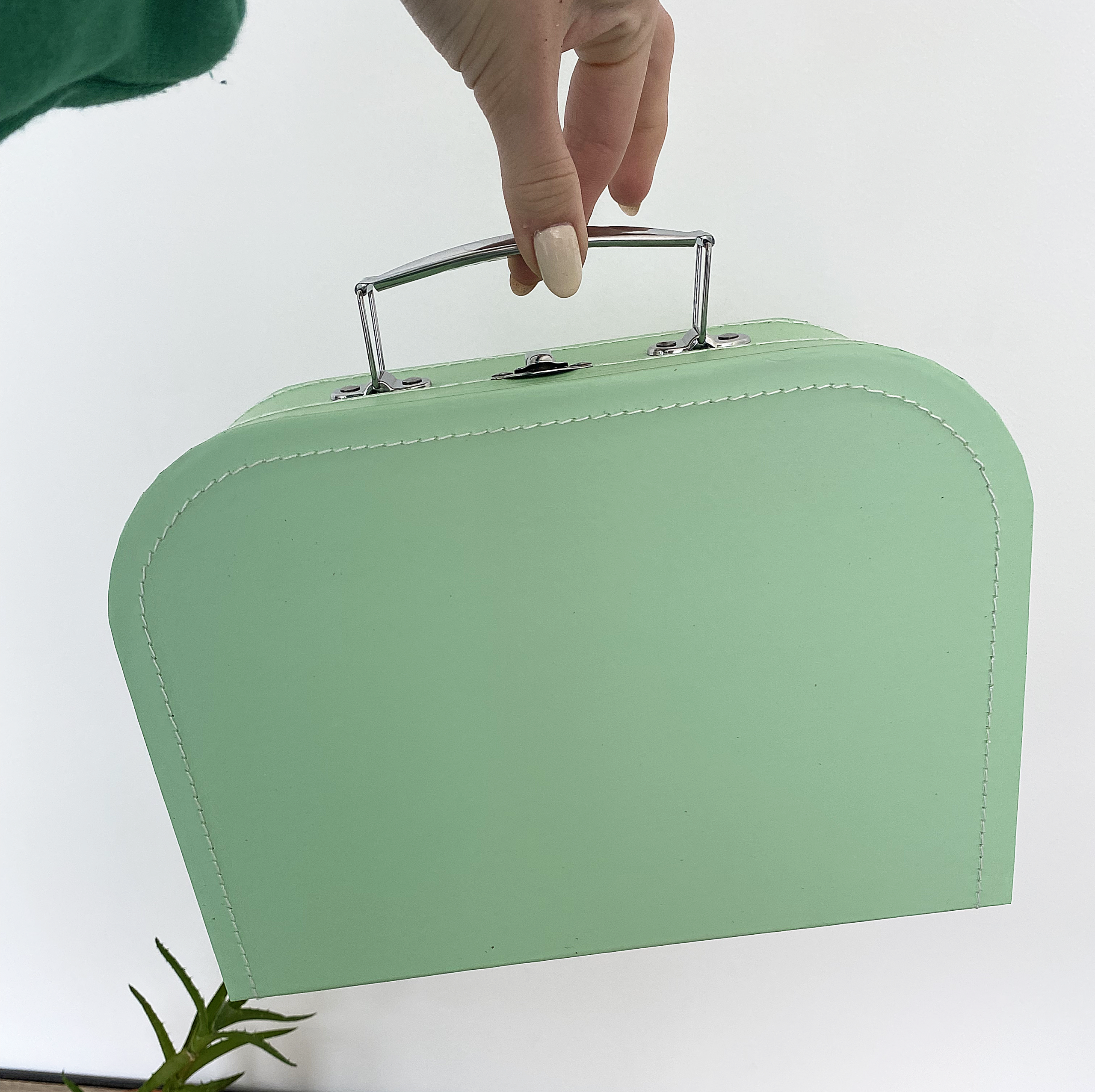 cultivea-la-valisette-du-jardinier-kit-potager-enfant-bio image 5