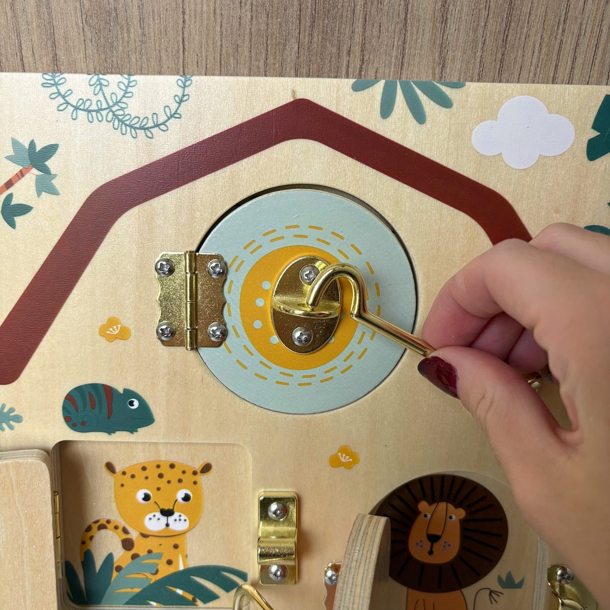 smallfoot-planche-de-motricit-safari-bois-22-cm-3-ans image 4