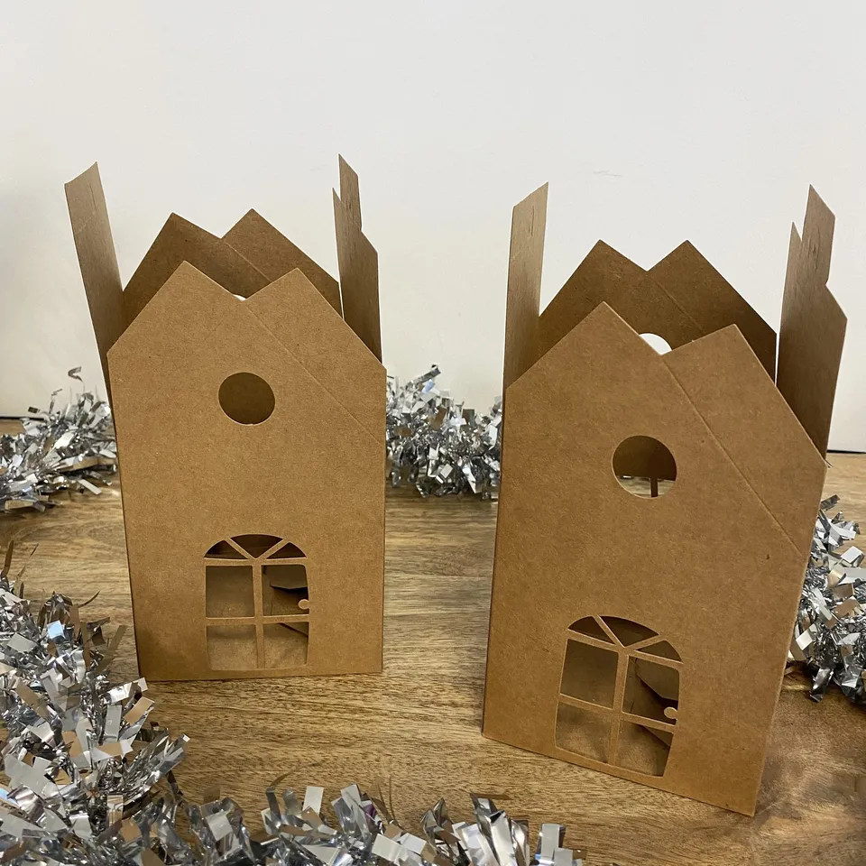 kit-cr-atif-village-6-maisonnettes-kraft-carton image 1