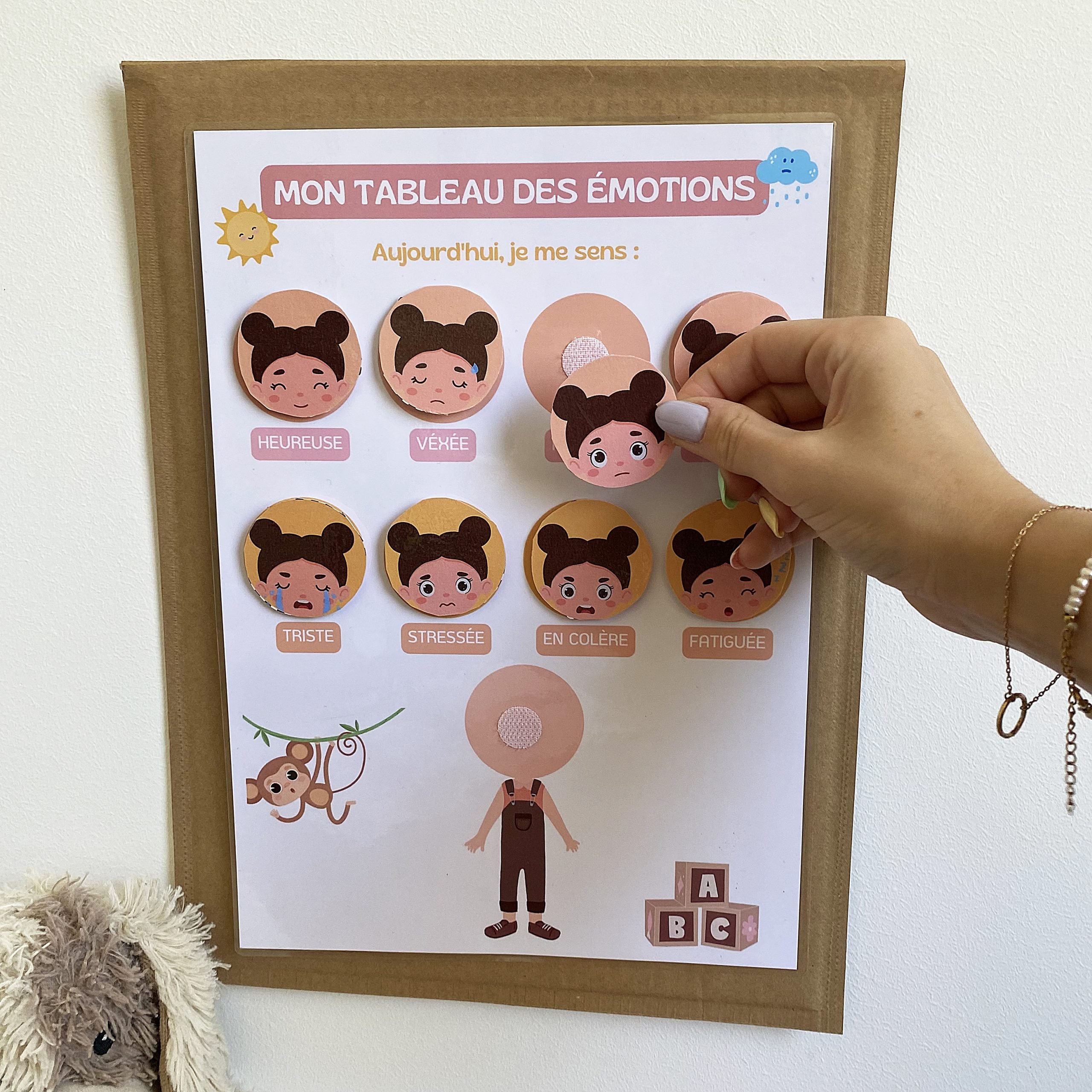 mes-courses-en-vrac-routines-d-apprentissage-tableau-motions-fille image 3